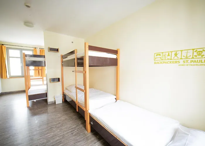 Backpackers St. Pauli Albergue *